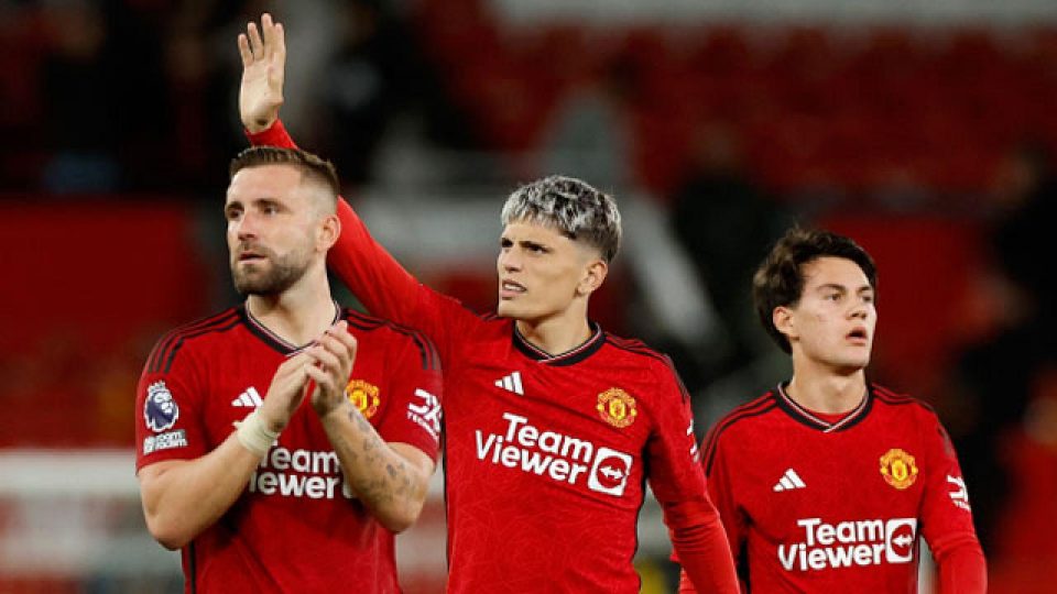 Manchester United, sezona 3 puanla başladı